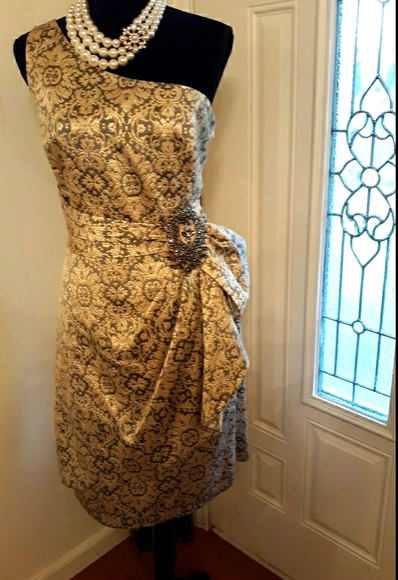 Kay Unger Dresses & Skirts - Kay Unger Designer Dress